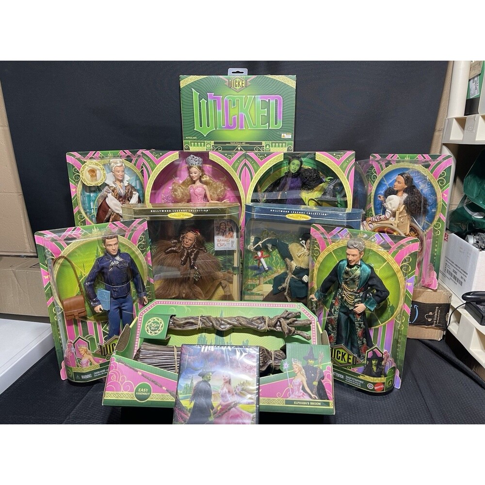 New Sealed Mega Lot Of Wicked Movie Dolls With Extras !!!!!